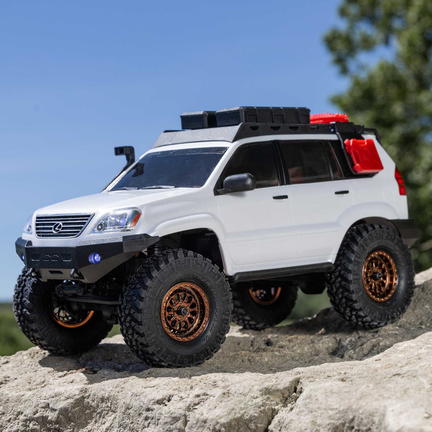 1/24 SCX24 Lexus GX 470 4X4 RTR Brushed Rock Crawler (Battery & Charger Included), White