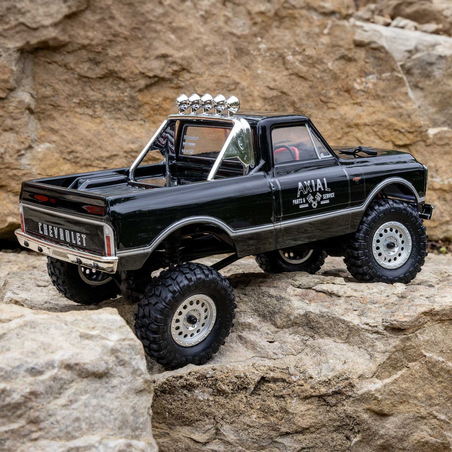 Axial 1/24 SCX24 1967 Chevrolet C10 4WD Truck RTR, Black