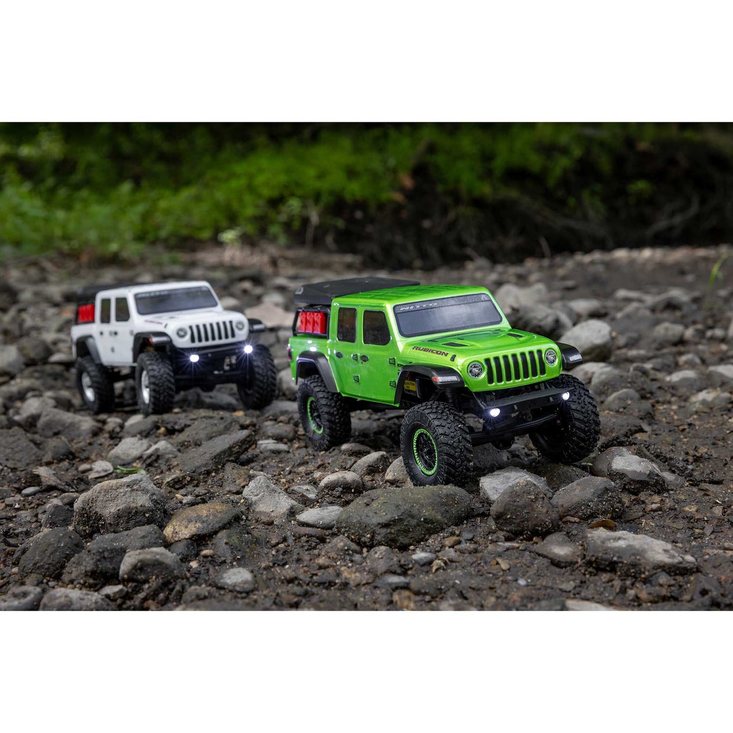 Axial SCX24 Jeep Gladiator 4WD Rock Crawler RTR, Green