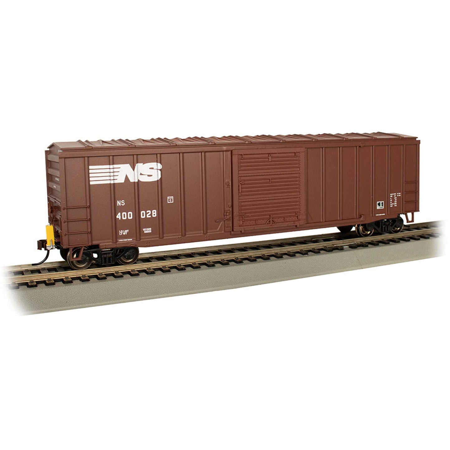 HO 50' Outside Braced Box NS #400028