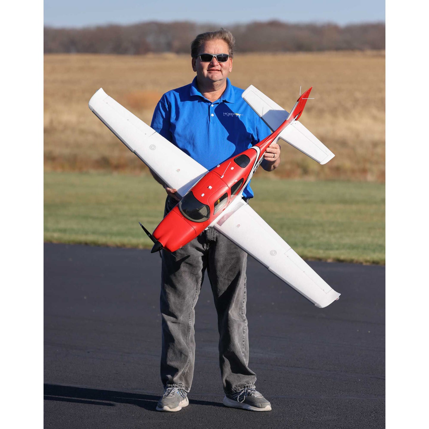 E-flite Cirrus SR22T Red 1.5m BNF Basic