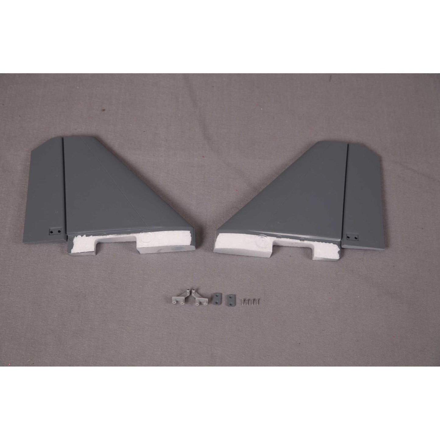 Horizontal Stabilizer: F-16C 70mm