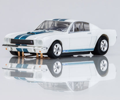 1965 Shelby Mustang GT350 White/Blue HO Slot Car Set