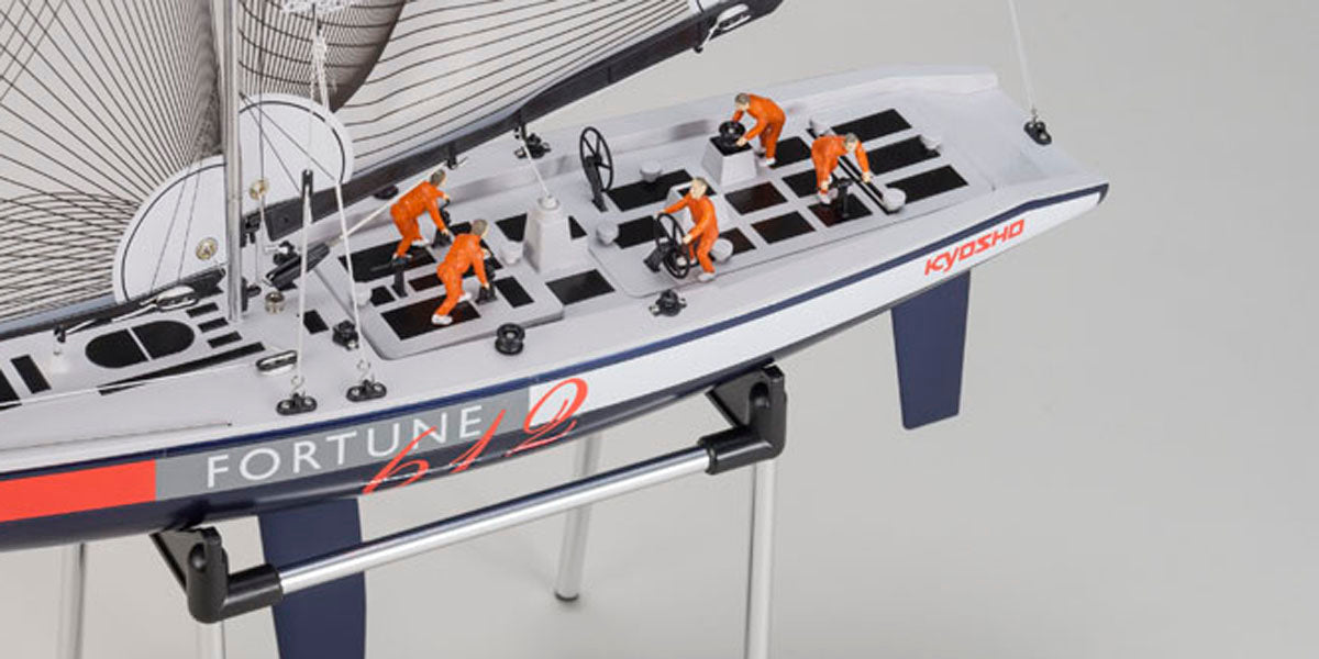 Fortune 612 III w/KT-431S Racing Yacht Readyset RTR