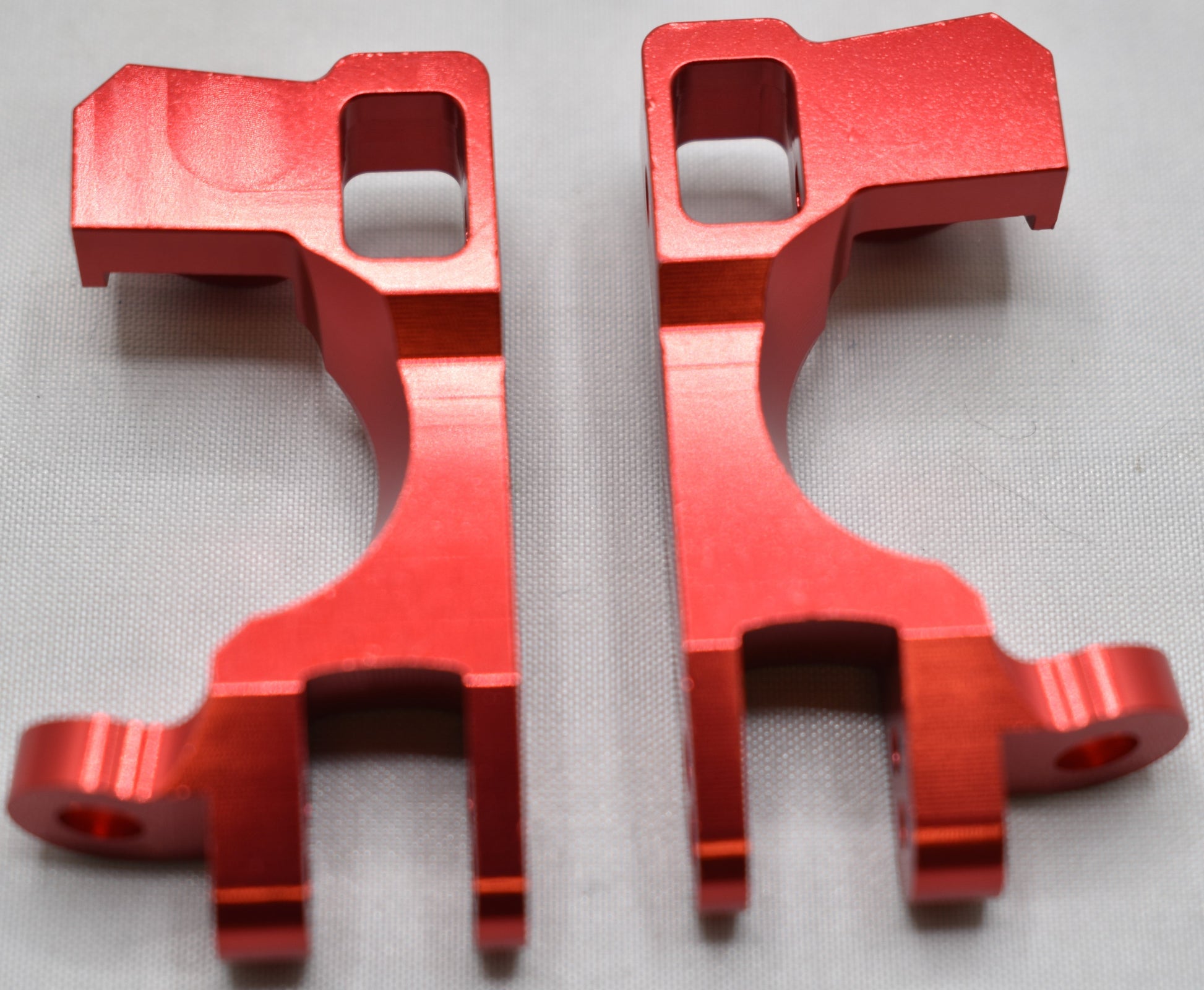 For TRAXXAS Red-anodized Caster blocks (c-hubs), 6061-T6 aluminum, left & right 6832 - Dirt Cheap RC SAVING YOU MONEY, ONE PART AT A TIME